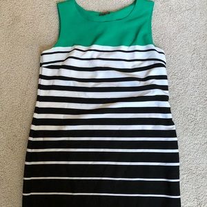 Ladies sleeveless dress